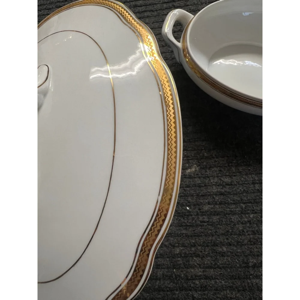 Vintage Vista Alegre Portugal White and Gold Tureen Serving Dish with Lid